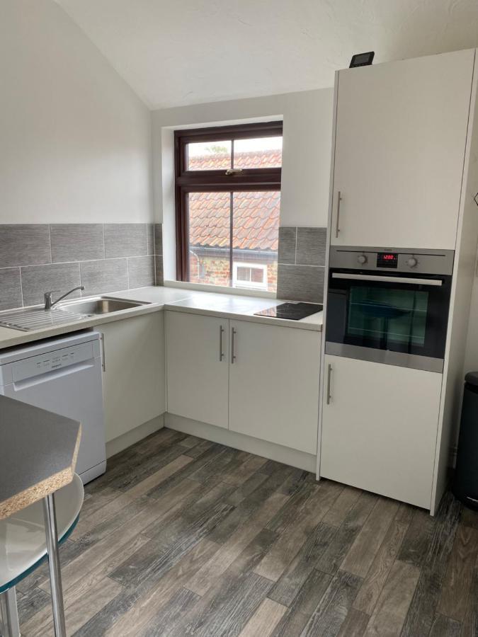 Апартаменты 1St Floor Flat In Mews Кессингленд Экстерьер фото